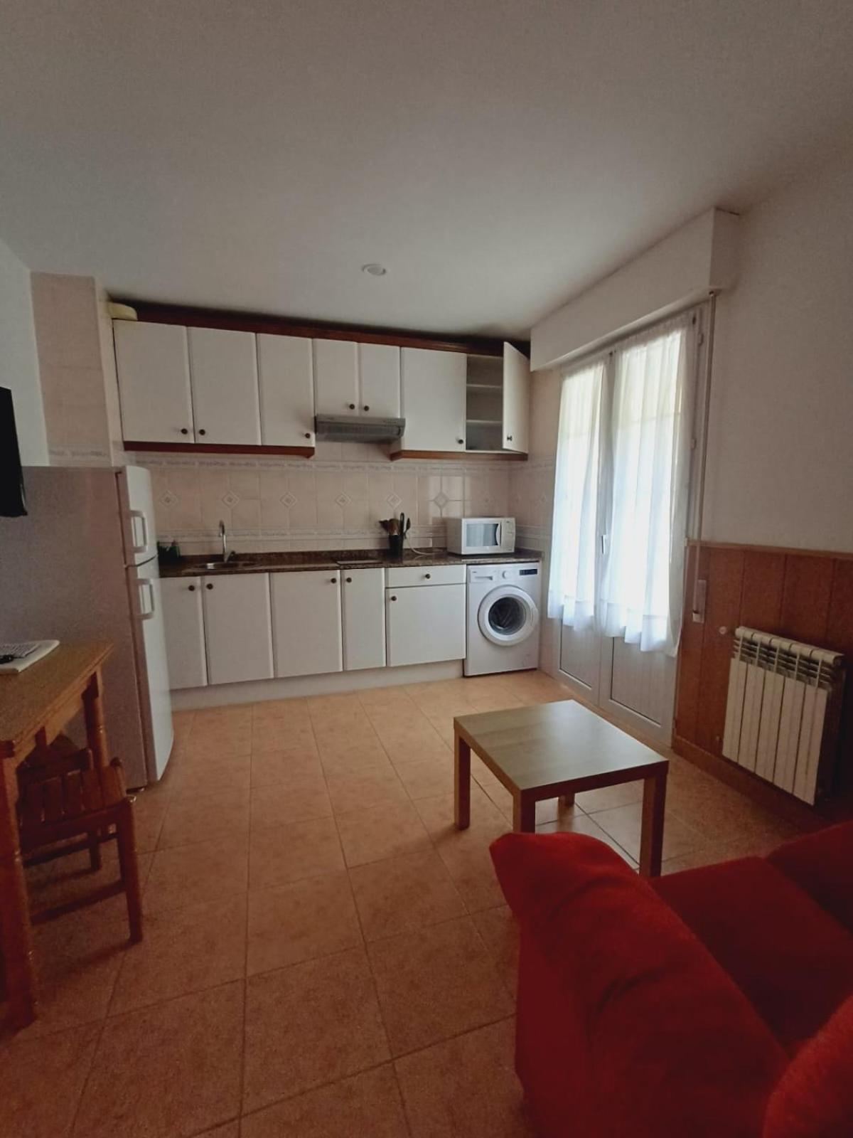 Hotel El Coterin Apartamentos Y Habitaciones Arenas De Cabrales Exterior photo